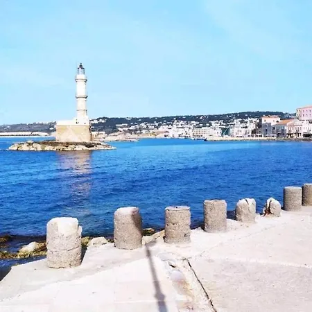 House Near The 2 * Chania (Crete)